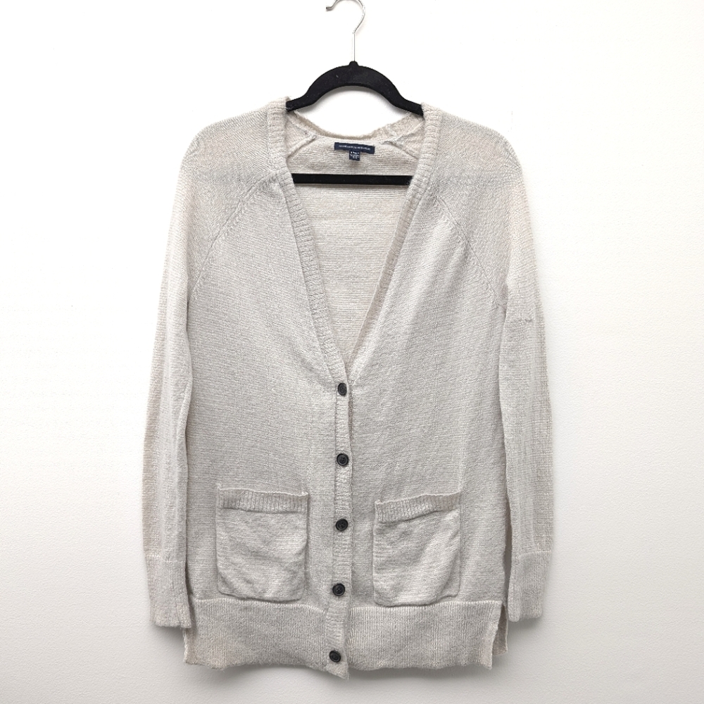 American Eagle Outfitters Cream Cardigan Sweater V-Neck Long Sleeves Pockets